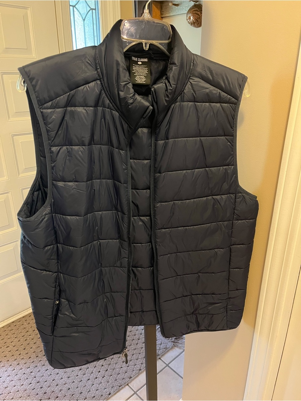 True Classic Men's Navy Quilted Puffer Vest